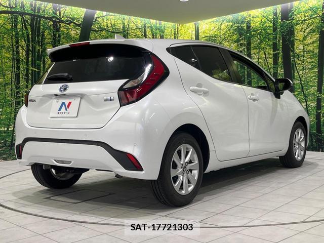Toyota AQUA 2022-03 8647673-16