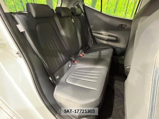 Toyota AQUA 2022-03 8647673-8
