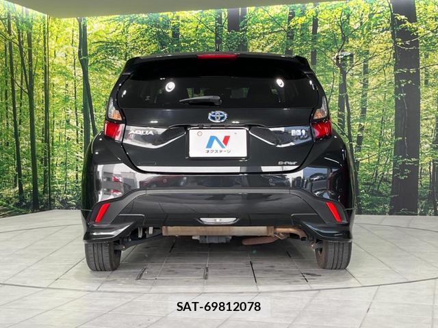 Toyota AQUA 2022-09 8647682-14