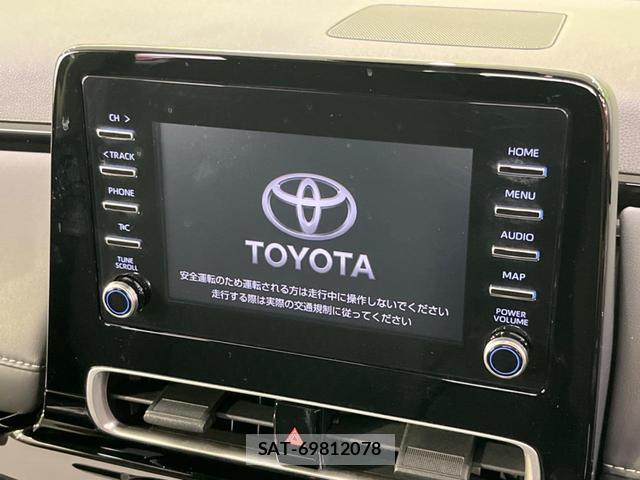 Toyota AQUA 2022-09 8647682-3