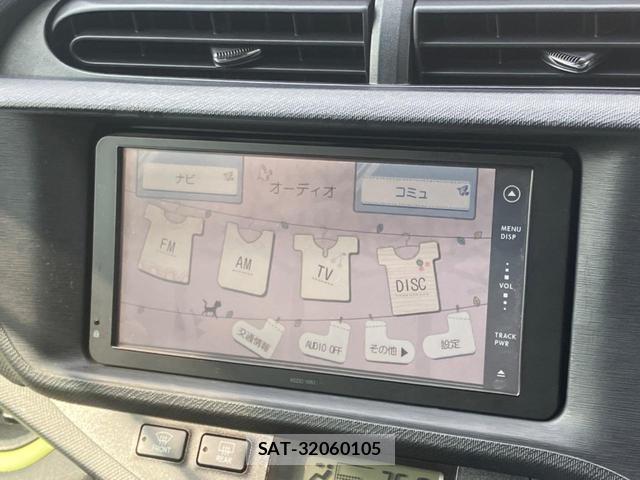 Toyota AQUA 2012-03 8647909-2