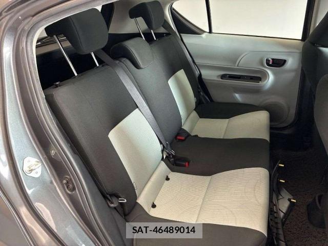 Toyota AQUA 2012-09 8648097-4