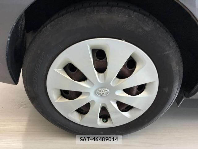 Toyota AQUA 2012-09 8648097-9
