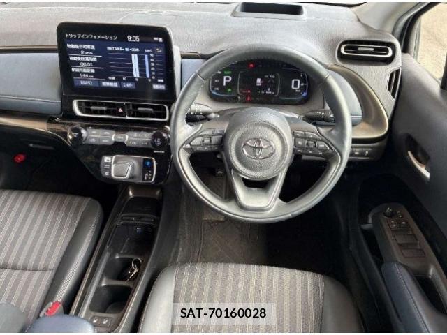 Toyota AQUA 2021-10 8648242-8