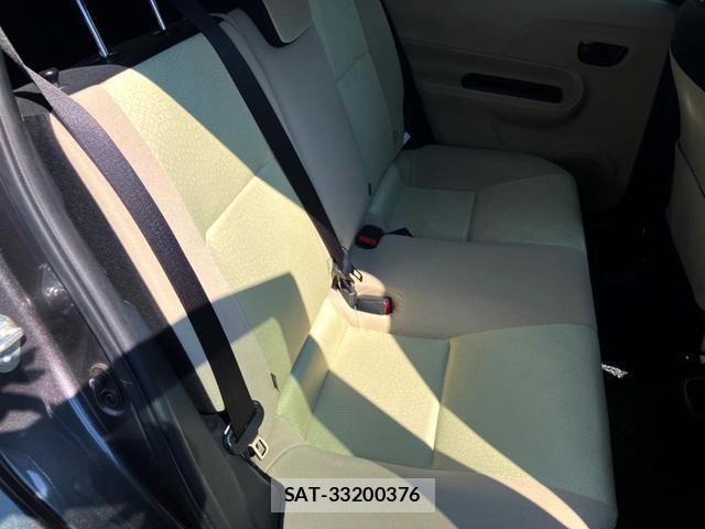 Toyota AQUA 2013-09 8648244-11