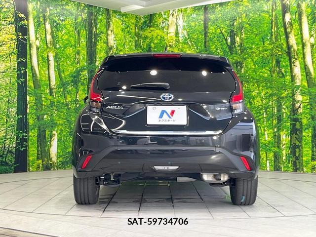 Toyota AQUA 2024-06 8648348-14