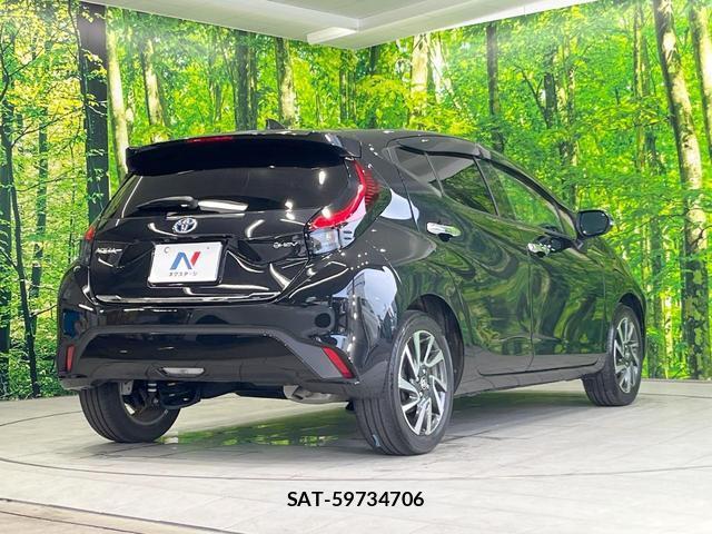 Toyota AQUA 2024-06 8648348-16