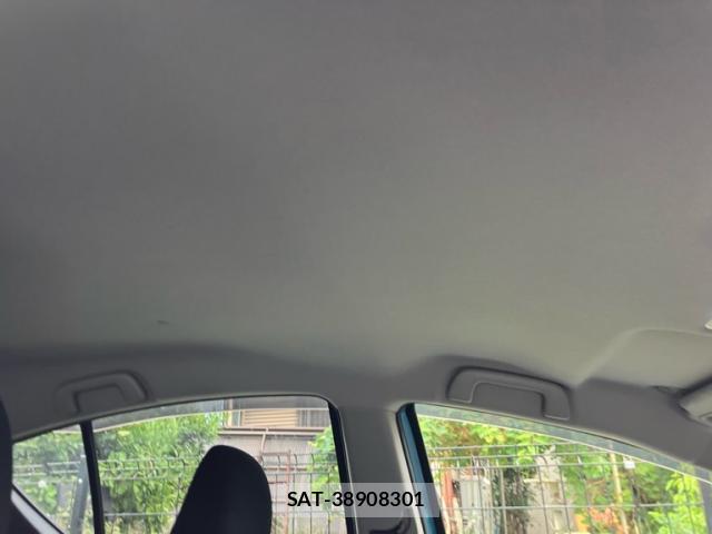 Toyota AQUA 2013-08 8648470-16