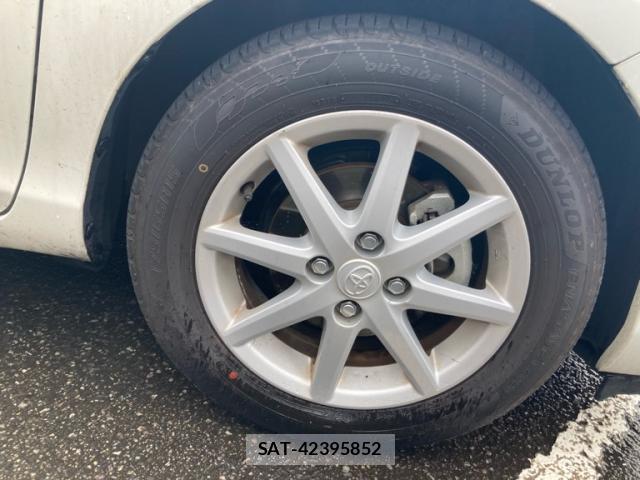 Toyota AQUA 2012-11 8648543-4