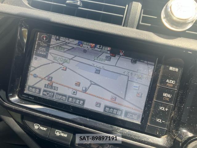 Toyota AQUA 2015-03 8648617-17