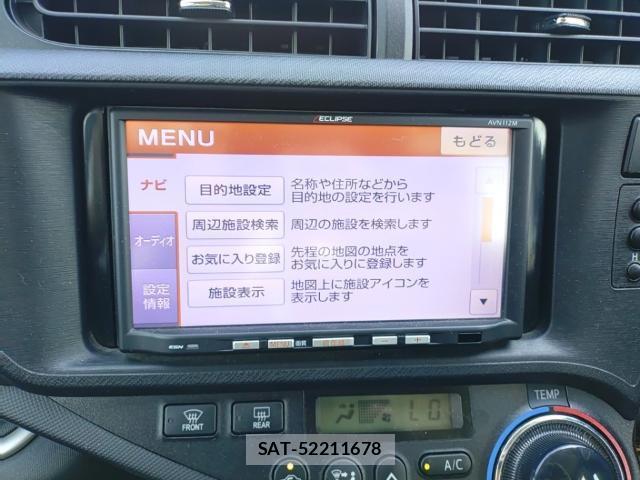 Toyota AQUA 2013-08 8648641-10