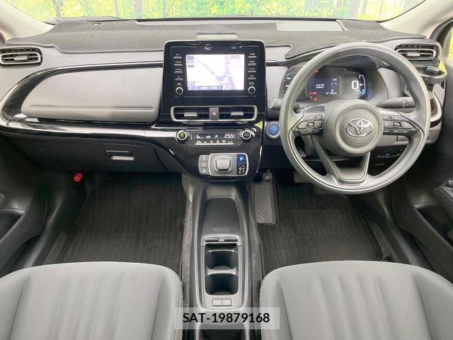 Toyota AQUA 2021-07 8648786-1