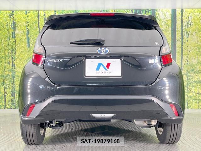 Toyota AQUA 2021-07 8648786-14