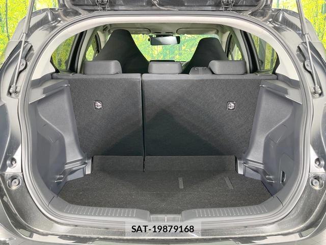 Toyota AQUA 2021-07 8648786-9