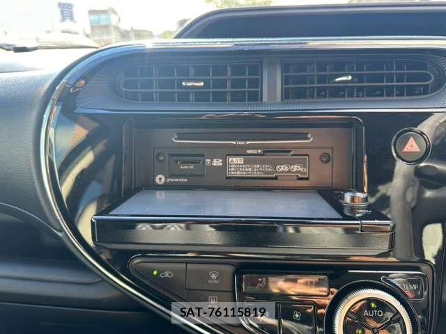Toyota AQUA 2018-01 8649106-13