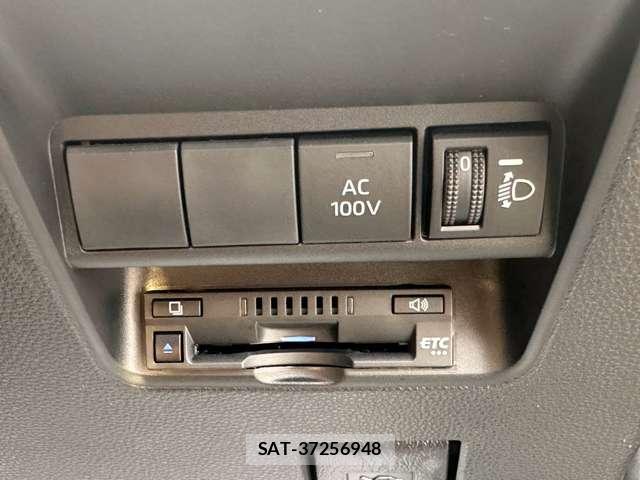 Toyota AQUA 2021-08 8649116-11