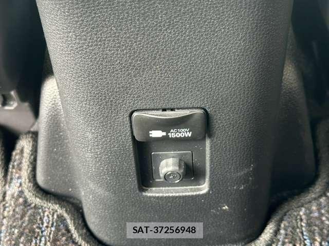 Toyota AQUA 2021-08 8649116-15