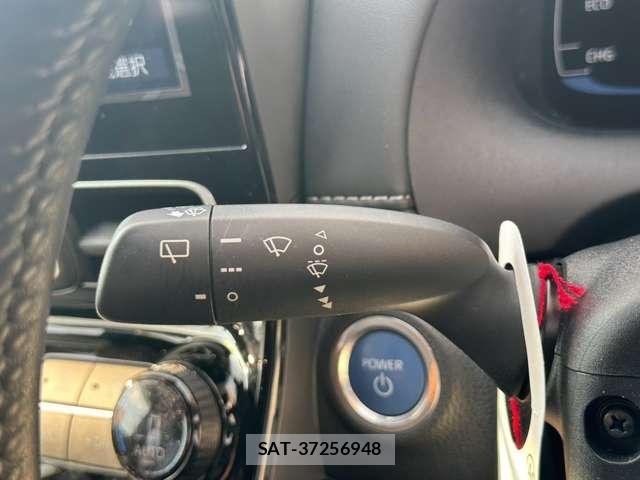Toyota AQUA 2021-08 8649116-9