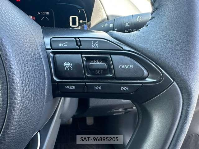 Toyota AQUA 2023-08 8649118-7