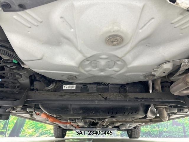 Toyota AQUA 2019-07 8649162-18