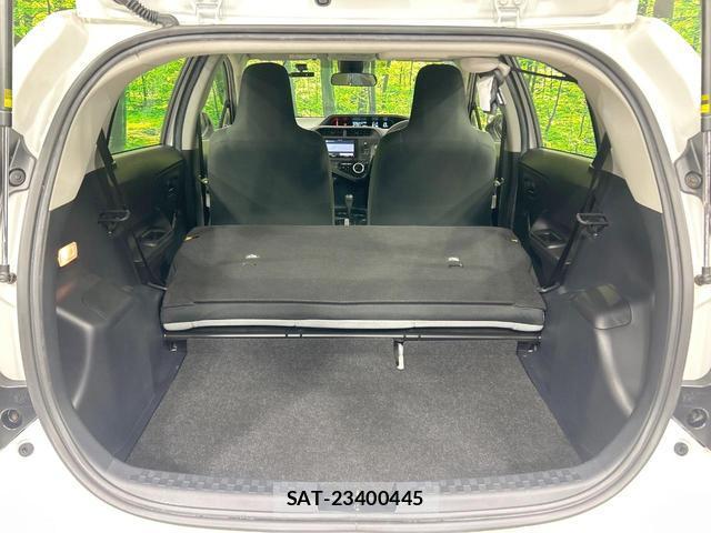 Toyota AQUA 2019-07 8649162-9