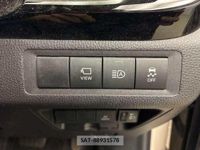Toyota AQUA 2021-10 8649247-3