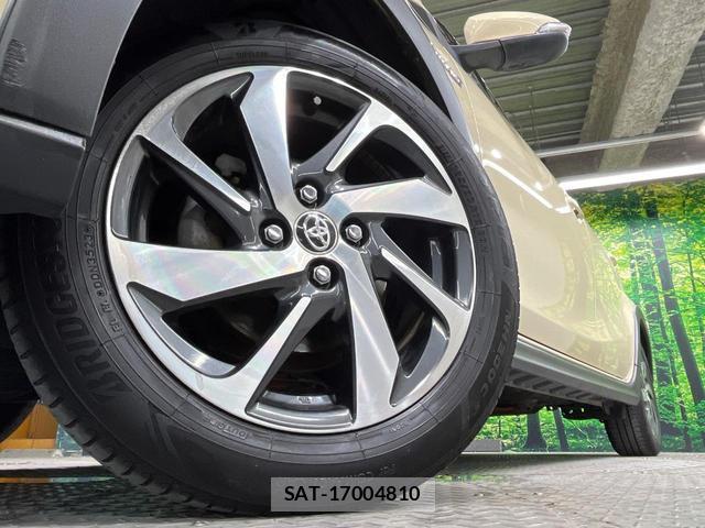 Toyota AQUA 2018-01 8649353-12