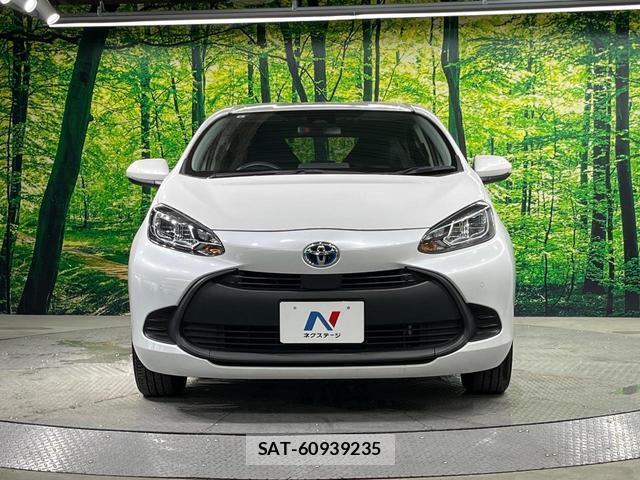 Toyota AQUA 2023-08 8649355-13