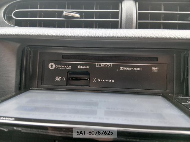 Toyota AQUA 2014-03 8649462-14