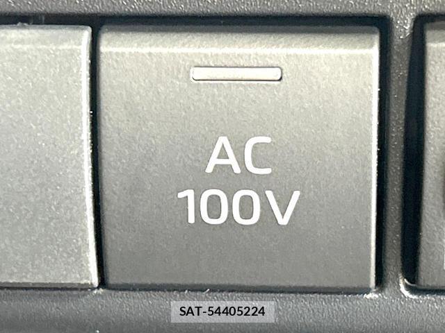Toyota AQUA 2026-04 8649539-5