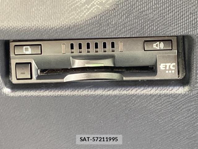 Toyota AQUA 2019-02 8650078-14
