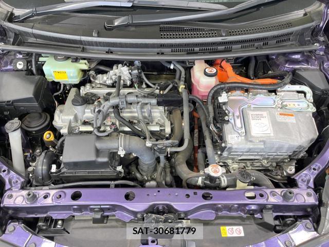 Toyota AQUA 2018-09 8650087-17