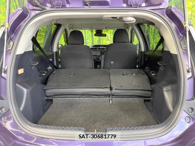 Toyota AQUA 2018-09 8650087-9