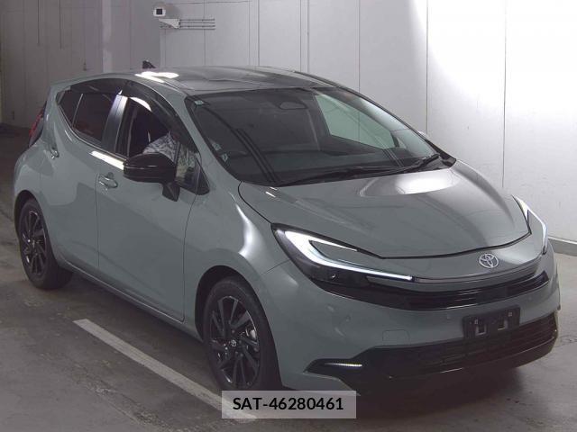Toyota AQUA 2025-12 8650310-0