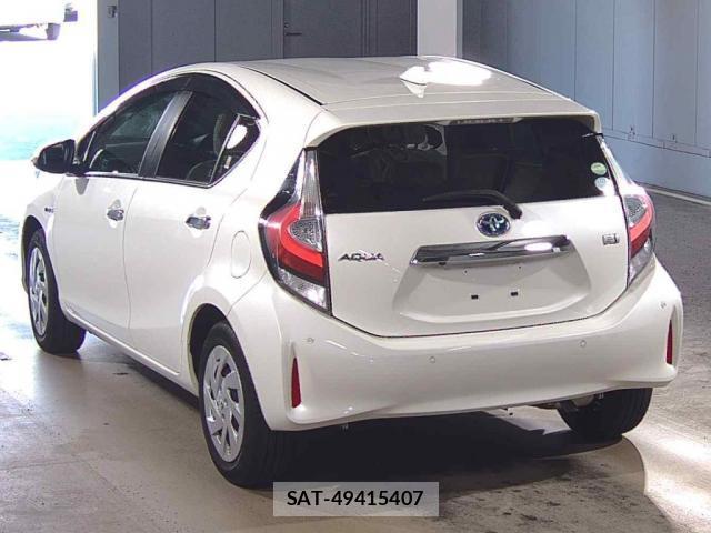 Toyota AQUA 2019-04 8650401-1