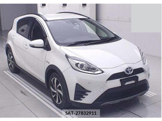 Toyota AQUA 2017-10 8650532-0