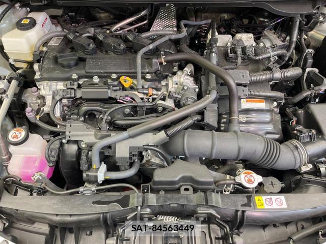 Toyota AQUA 2023-08 8650779-17