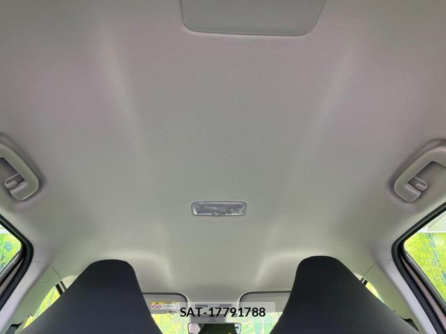 Toyota AQUA 2023-10 8650787-10