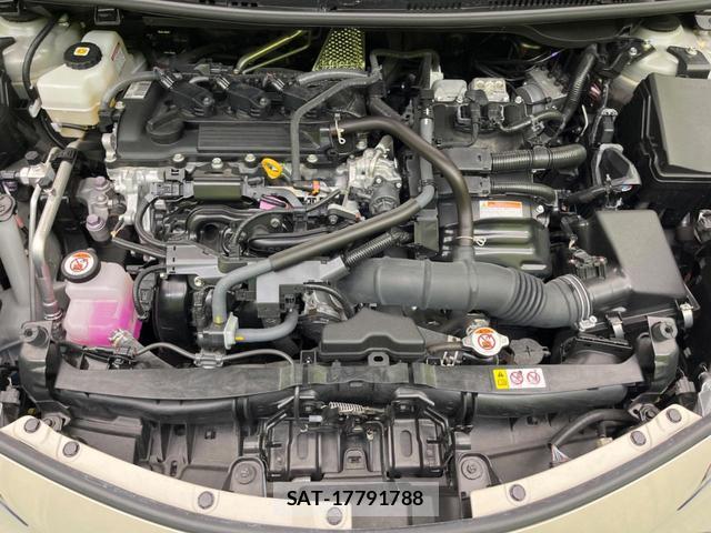 Toyota AQUA 2023-10 8650787-14