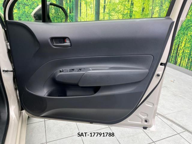 Toyota AQUA 2023-10 8650787-3