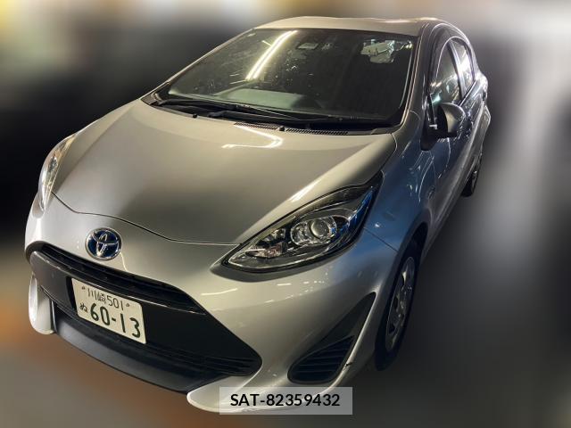 Toyota AQUA 2018-03 8650829-2