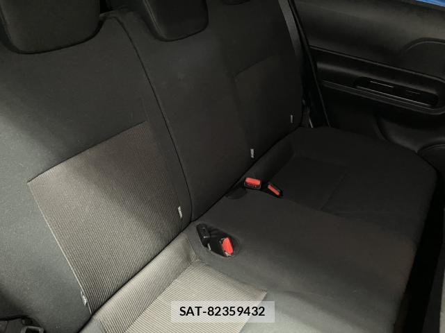 Toyota AQUA 2018-03 8650829-5