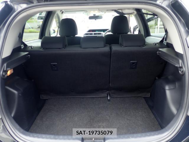 Toyota AQUA 2012-03 8650995-14