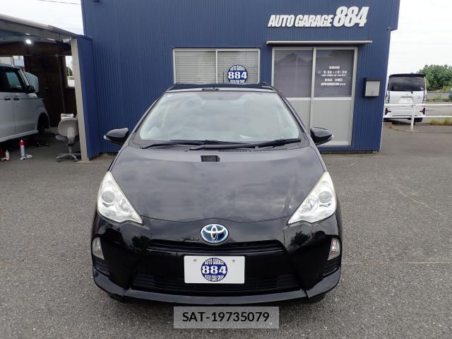 Toyota AQUA 2012-03 8650995-16