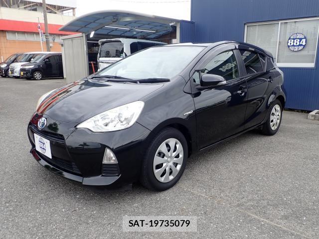 Toyota AQUA 2012-03 8650995-17