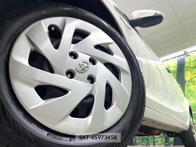 Toyota AQUA 2017-12 8651063-12