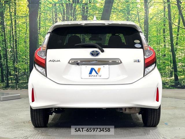 Toyota AQUA 2017-12 8651063-14