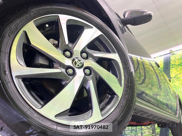 Toyota AQUA 2017-09 8651076-12
