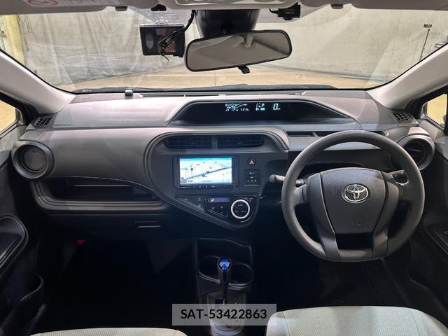 Toyota AQUA 2021-07 8651217-5