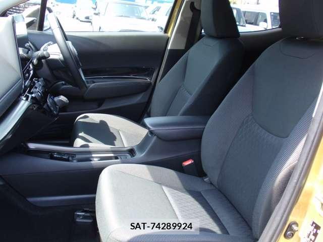 Toyota AQUA 2023-06 8651230-10